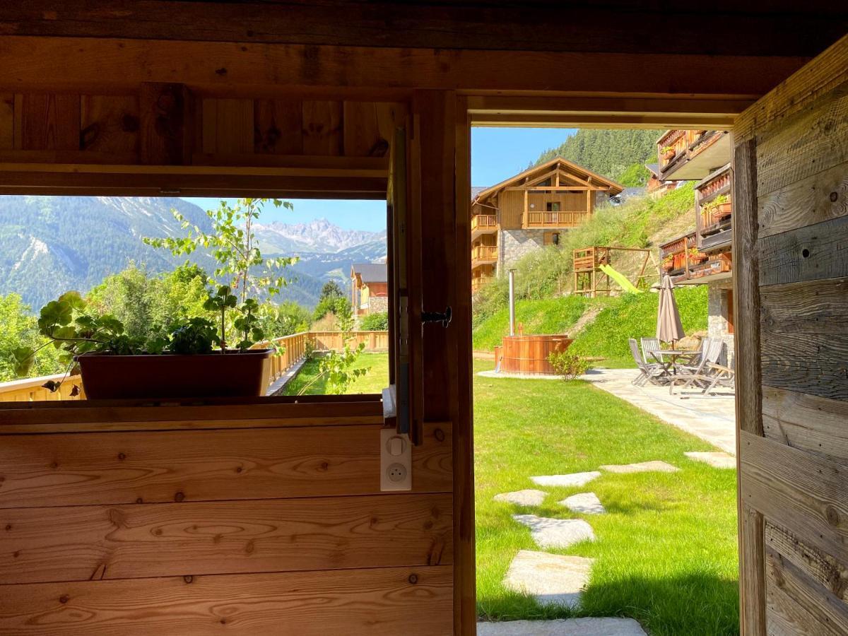 Chalet Des Trappeurs Coeur Vanoise 15 Persons La Plagne Exterior photo